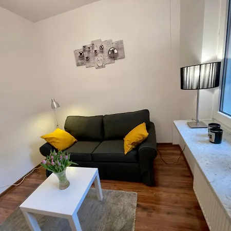 Diamond Metro Wifi 300 Mbs 70'tv Netflix Hbo Appletv+ Appartement *