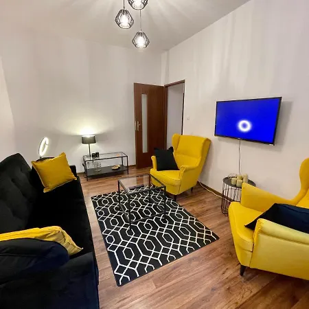 شقة Diamond Metro Wifi 300 Mbs 70'tv Netflix Hbo Appletv+ وارسو